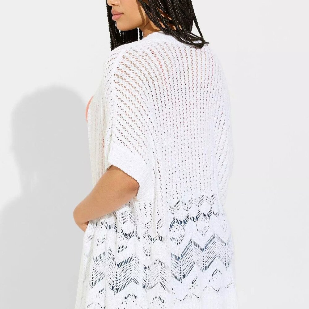 NWT Torrid White Open Stitch Cardigan Poncho Sweater - Size 3/4 = 22-26